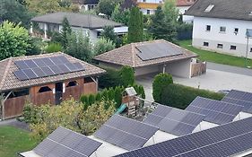 Apartmenthausmannstaetten